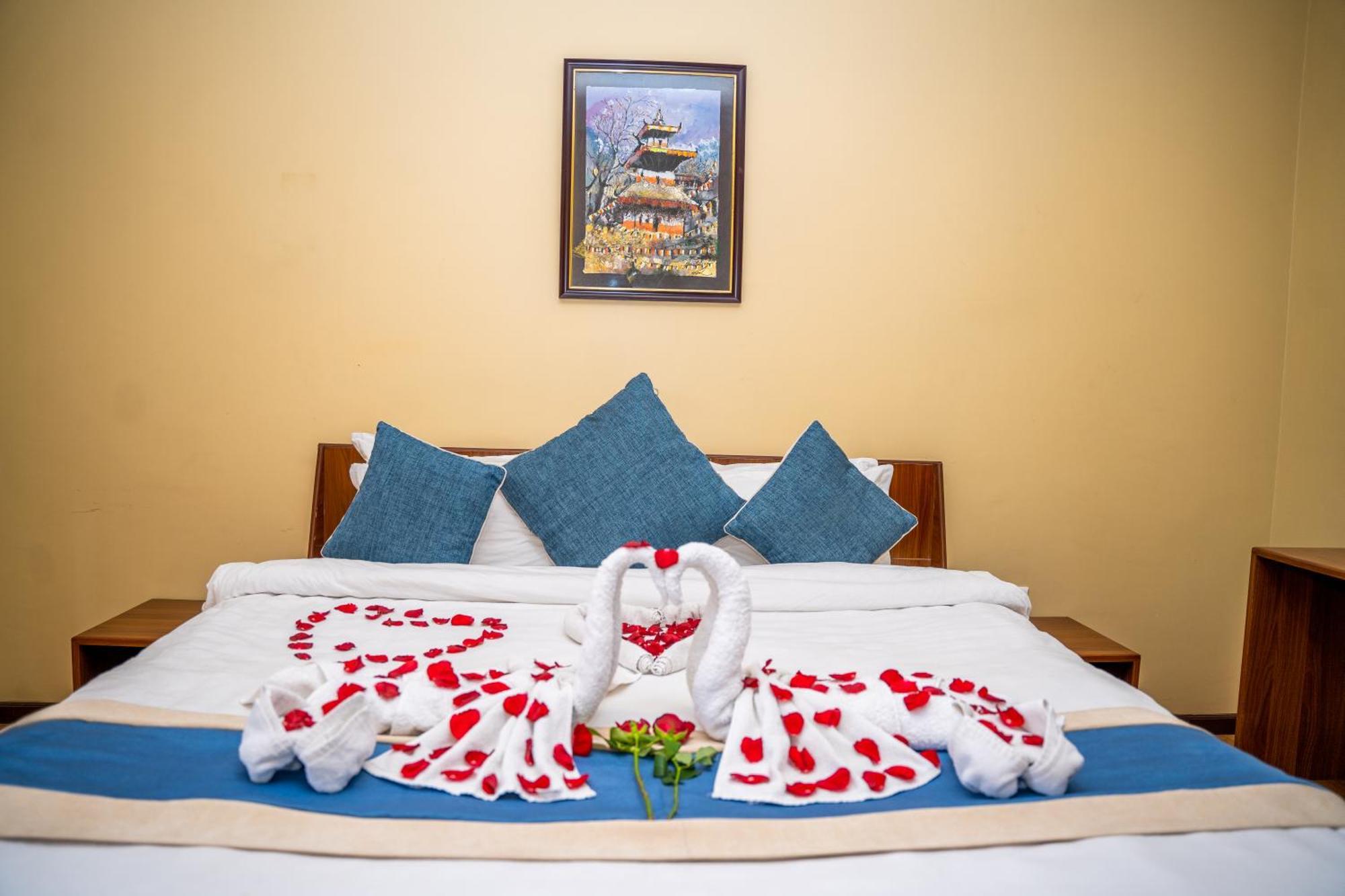 Hotel Glory Garden Ποκάρα Εξωτερικό φωτογραφία