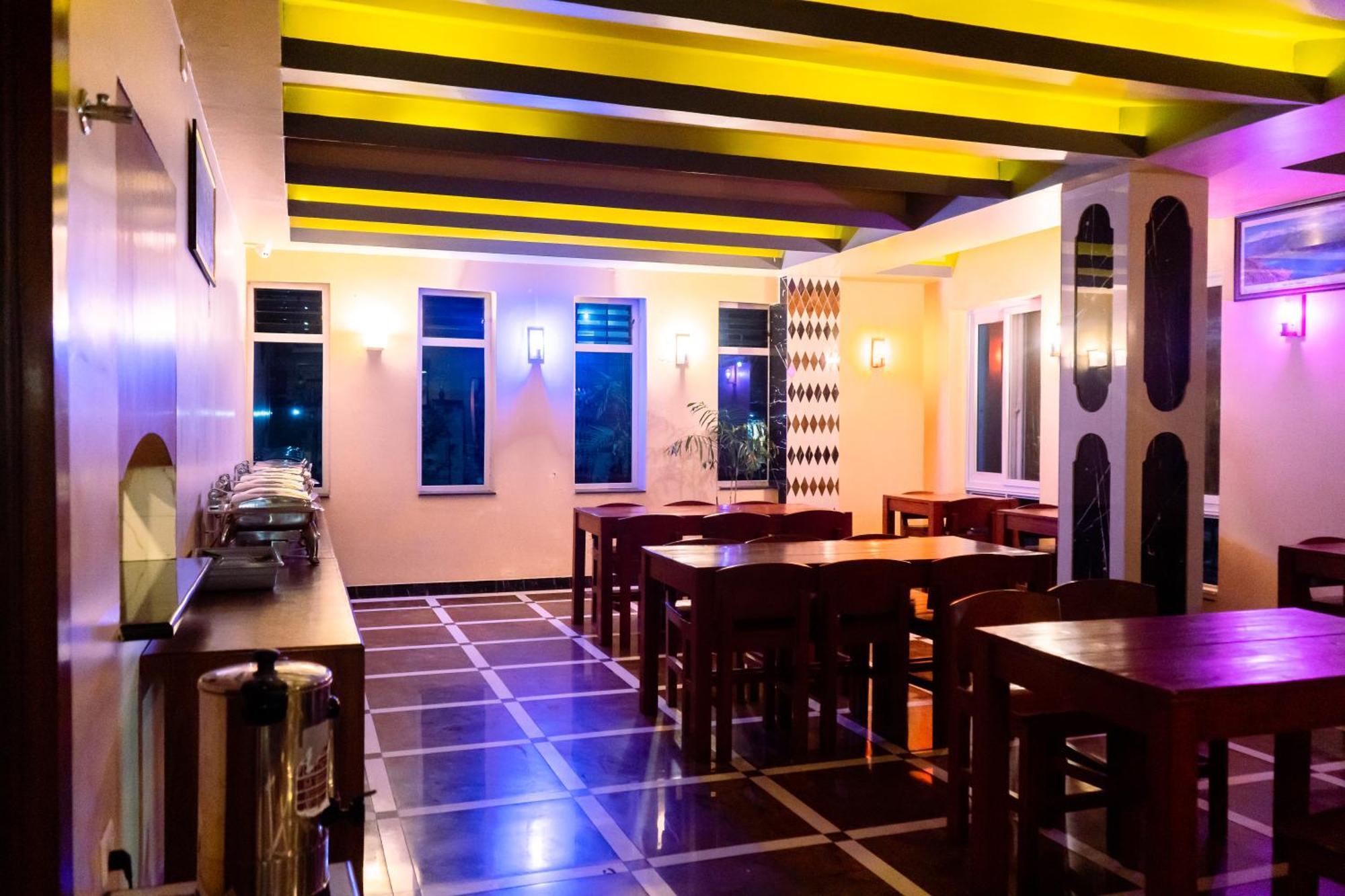 Hotel Glory Garden Ποκάρα Εξωτερικό φωτογραφία